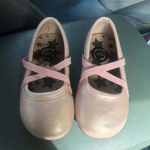 Livie & Luca Shoes size 5